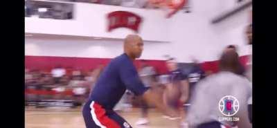 Chris Paul scoring on his future coach