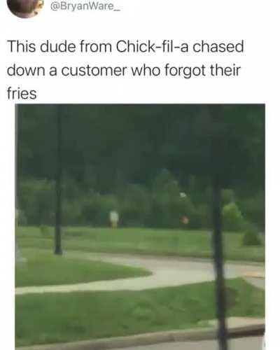 Chick-fil-a employee chased a car who forgot their fries