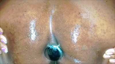 The beauty of the big plug can be seen only when its used! 🙈 So here for u!