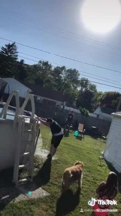 That's a great advertisement for the durability of the pool. What brand is that?