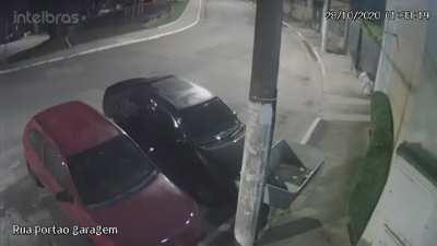 If I turn too quickly while in reverse