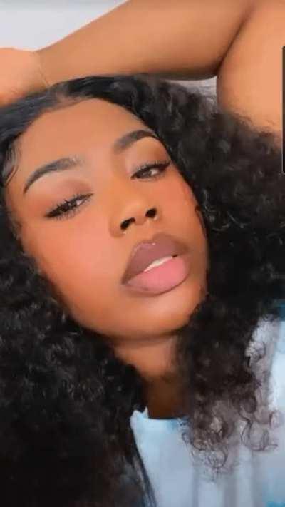 You are chilling with her and you look over and she's looking at you like this. What are you doing?/Thinking?💭🤔