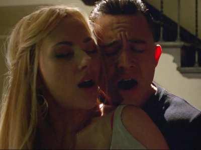 Cumming inside Scarlett Johansson