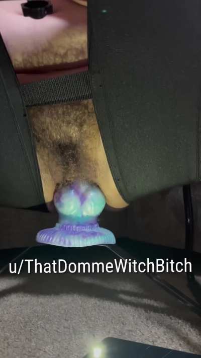 Love riding this bad dragon 🥵💦