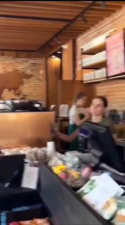 I need a coffee that taste like my favorite popstar 🥴