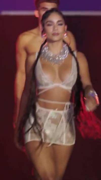 [Sucker Punch] Vanessa Hudgens