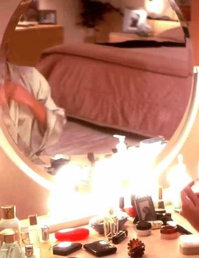 Rhona Mitra in Hollow Man (2000)