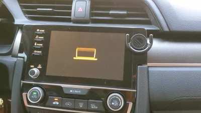 P Hub civic startup intro thanks to #Hondahack ;p