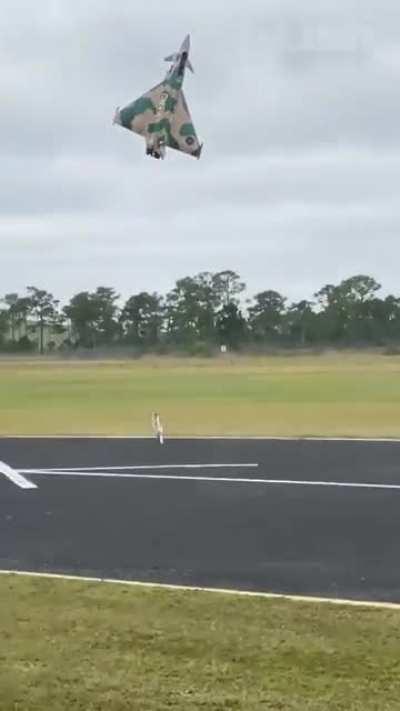 Flying an Rc jet