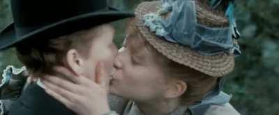 Mia Wasikowska & Glenn Close (Albert Nobbs)