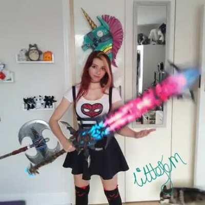 Just finished my Dead Hive Claymore replica for my upcoming cosplay!