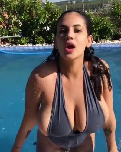 Huge Sexy Boobs