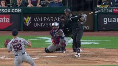 [Highlight] The Guardians fail to turn a double play on an AJ Pollock ground ball, allowing the White Sox to score two and take a 3-1 lead in the 6th