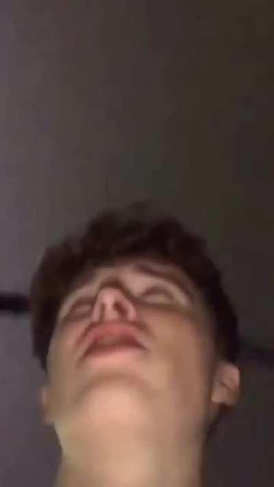 Zeus answers only in lightning bolts