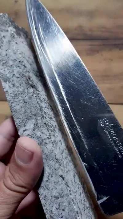 Cuchillo tramontina.