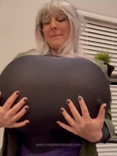 EXPANDING TITS! (Model u/madzisstacked see link in comments)