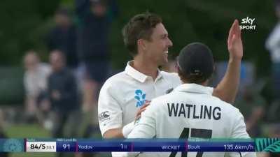 Boult to Pujara🔥