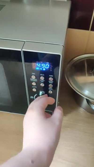 This microwave i recently bought (Sound on)