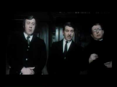 Elizabeth Volkmann - Alpenglühn im Dirndlrock - 1974 - Part III