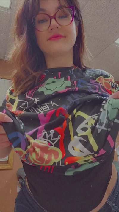 Its always Titty Tuesday with me 🤭