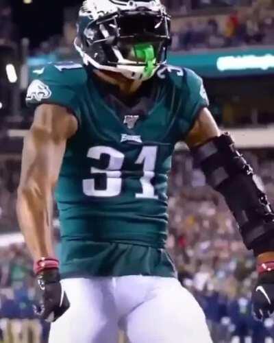 Overthrown ball goes out of bounds Jalen Mills: