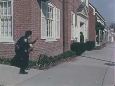 But in an unexpected confrontation, these seconds could be vital