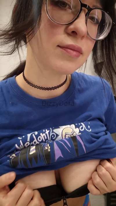 Rick & Morty Shirt but with a titty reveal [F]