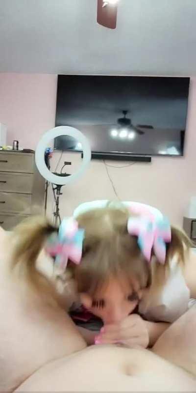 Hungry for cummies 18f OC