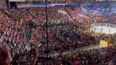 Packed house last night for UFC in Florida. Fuck the Covidians!