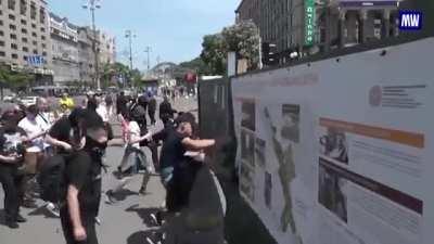 A very important video that will show you what truly happened to Russian-speaking Ukrainians after the Maiden, the truth that was methodically erased in the West.