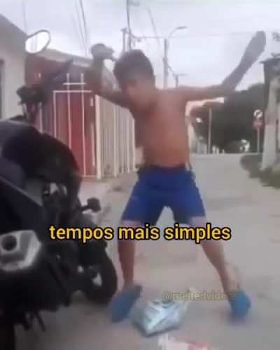 Toda vez que eu ouvir esse alarme vou lembrar disso.