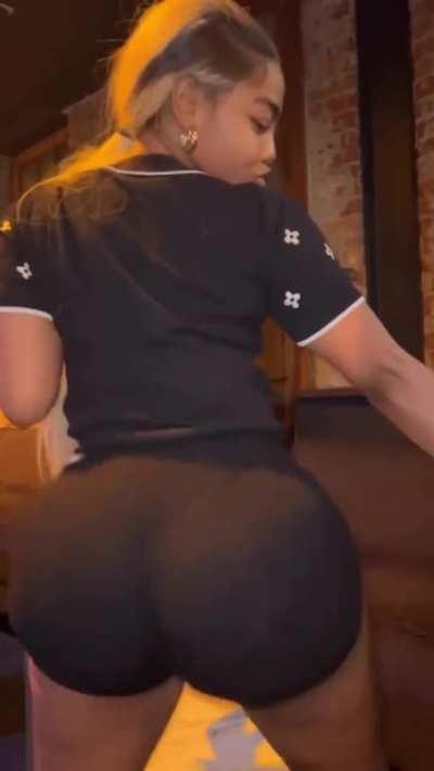 BBLs straight from wakanda