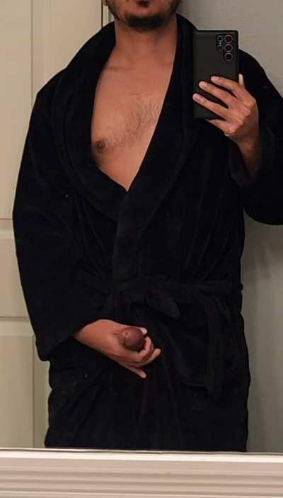 Happy Thanksgiving. Are you thankful for my cum?