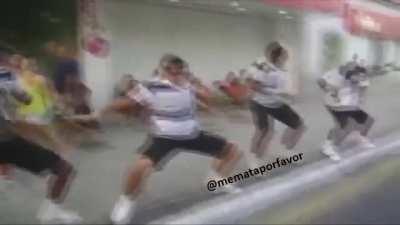 pode dançar assim no churras do subs Muquinha?? 👉👈