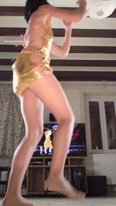 Oops.. maybe I should have picked a thong that covers a little bit much in case of an upskirt view... or maybe I shouldnt