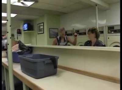 GET YA ASS DOWN AND GIMME SOME QUARTAHS!