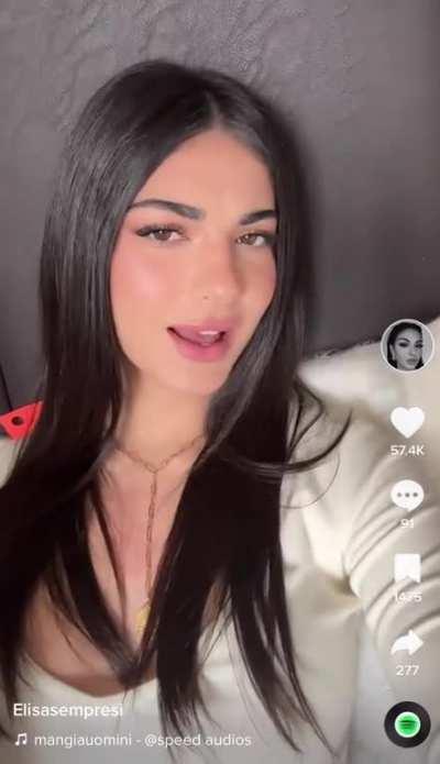 Elisa Maino e quella lingua👅 che chiama la sborra💦