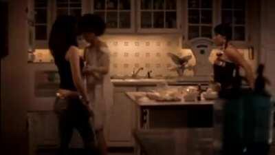 Baking cookies in "Babysitting Without A Net"