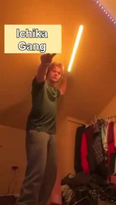 Quint Wars - A New Competitor Appears