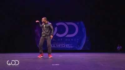 You have seen Shaq, now see Fik-Shun dancing on Naruto !