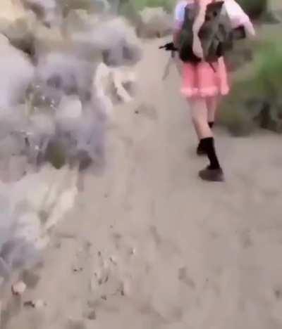 *2C llendo a purificar a la gente de piel impura*