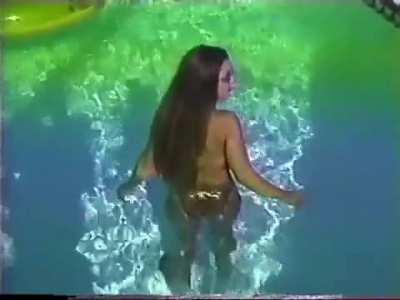 Christina Model - Golden Bikini (VHS) 