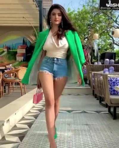 how many times have you unloaded to her ....❤...i have 4 times in a day to her