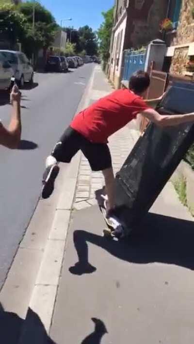 Don't be stupid moving a flat screen TV on a skateboard!
