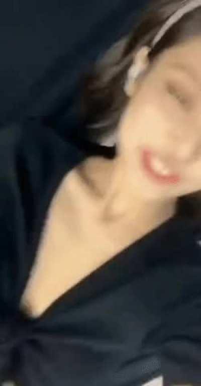 Jennie is just begging for it ð¦