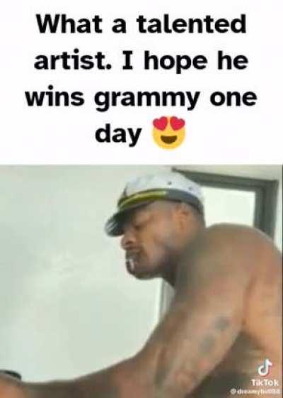 I hope he achieves him dream 🙏🏽