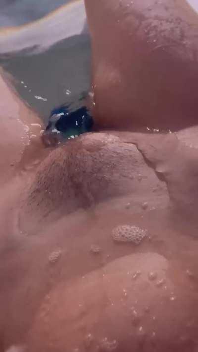 wonder what a real cock would feel like...