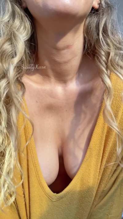 Letting the sun in 🥰