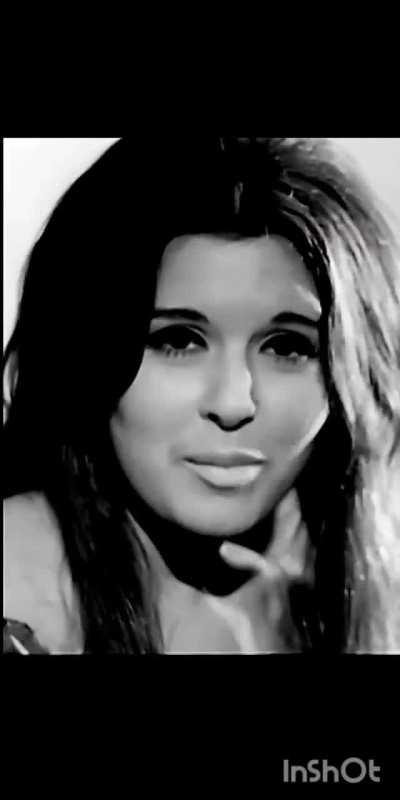 As unsatisfied cheating wife 🙂❤❤❤🤩 Soad Hosny in 