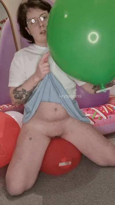 Cute lil balloon bounces in a skirt 🥰 perfect outfit for looning tbh